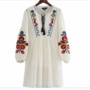 Embroidery dress with tassels